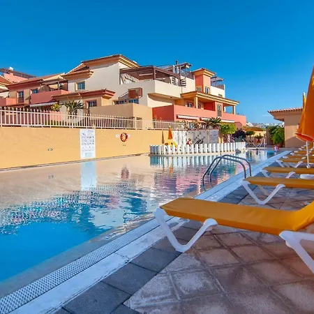 Apartment Luxury 3 Bedroom With Sea View Solarium