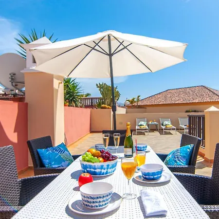 Luxury 3 Bedroom With Sea View Solarium