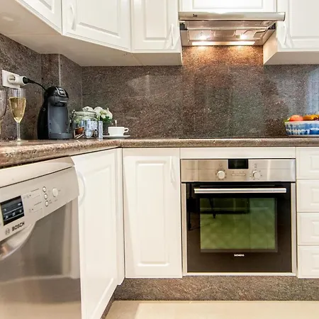 Luxury 3 Bedroom With Sea View Solarium Appartement *
