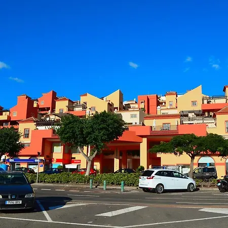 Luxury 3 Bedroom With Sea View Solarium
